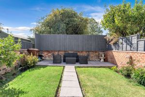 Photo 22- click for photo gallery